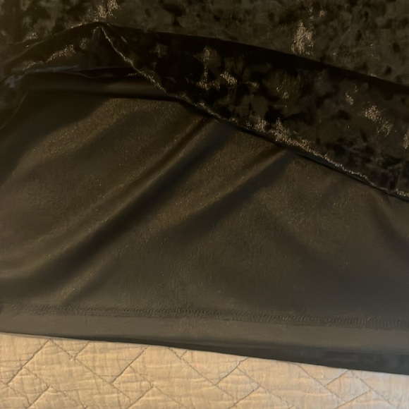 Necessary Objects Tank Top 🌻 - Picture 4 of 6